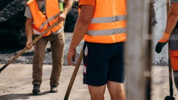 Odcinek ul. Cieplickiej znów otwarty po modernizacji infrastruktury wodno-kanalizacyjnej