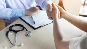Międzynarodowy Dzień Pielęgniarek i Położnych: Doceniamy ich niezastąpioną rolę w zdrowiu społeczeństwa