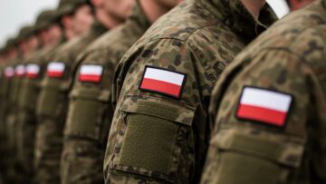 Jelenia Góra uczciła Święto Wojska Polskiego: Pamięć o bohaterach i nowe tablice pamięci