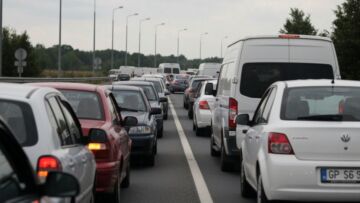 Rajd Śnieżki: zamknięcie drogi i zmiany na linii 15